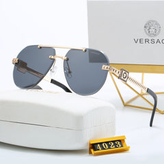 Metal aviator sunglasses