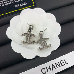 Luxury rhinestone earrings