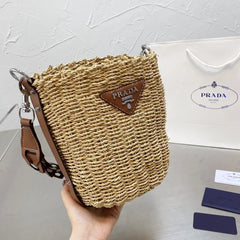 Sunshine straw bag