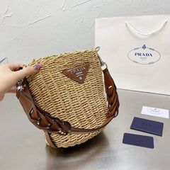 Sunshine straw bag