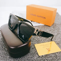 1.1 Millionaires Square Sunglasses