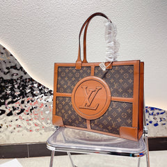 Temperament Monogram Large Logo Handbag