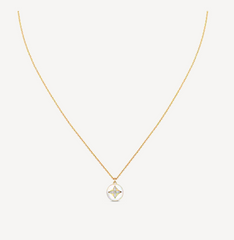 Four Leaf Clover Diamond Pendant Necklace