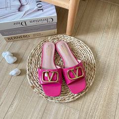 V Buckle Flat Slippers