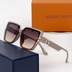 Embossed Fashion Sunglasses