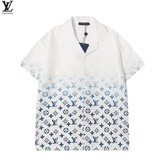 Half-length printed T-shirt