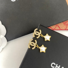 White shell star pendant earrings