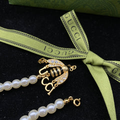 Fashion Bee Pearl Necklace