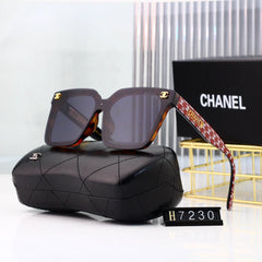 Fashionable square sunglasses