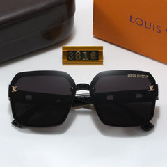 Fashionable large frame sunglasses