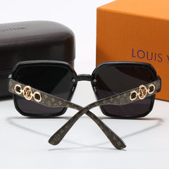 Fashionable large frame sunglasses