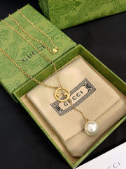 Pearl Pendant Necklace