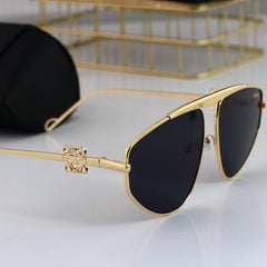 Metal temple cat-eye sunglasses