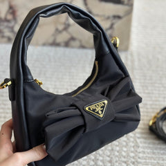 Bow Underarm Bag