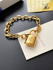 Titanium steel love lock bracelet