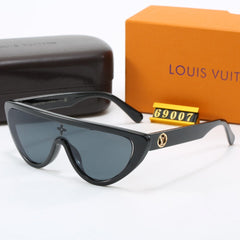 Luxury framed sunglasses