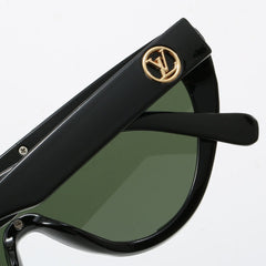 Luxury framed sunglasses